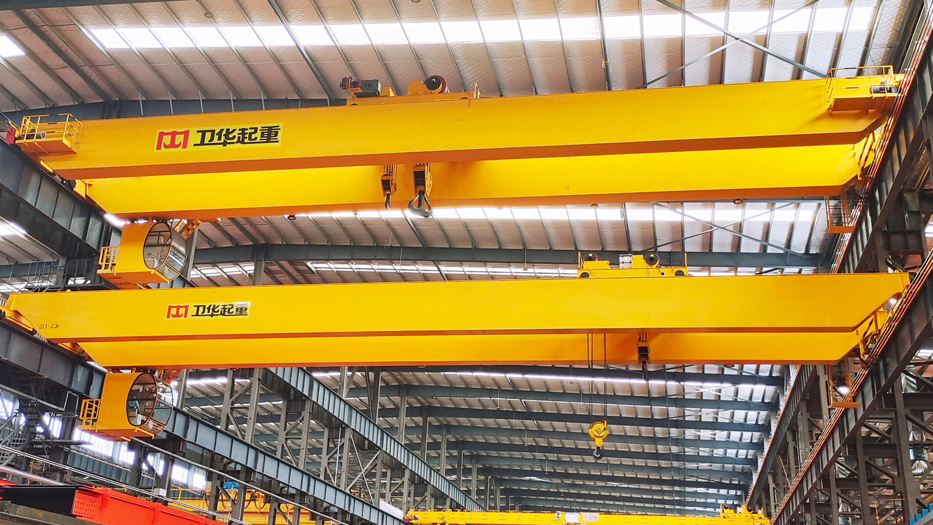 新中式橋式起重機